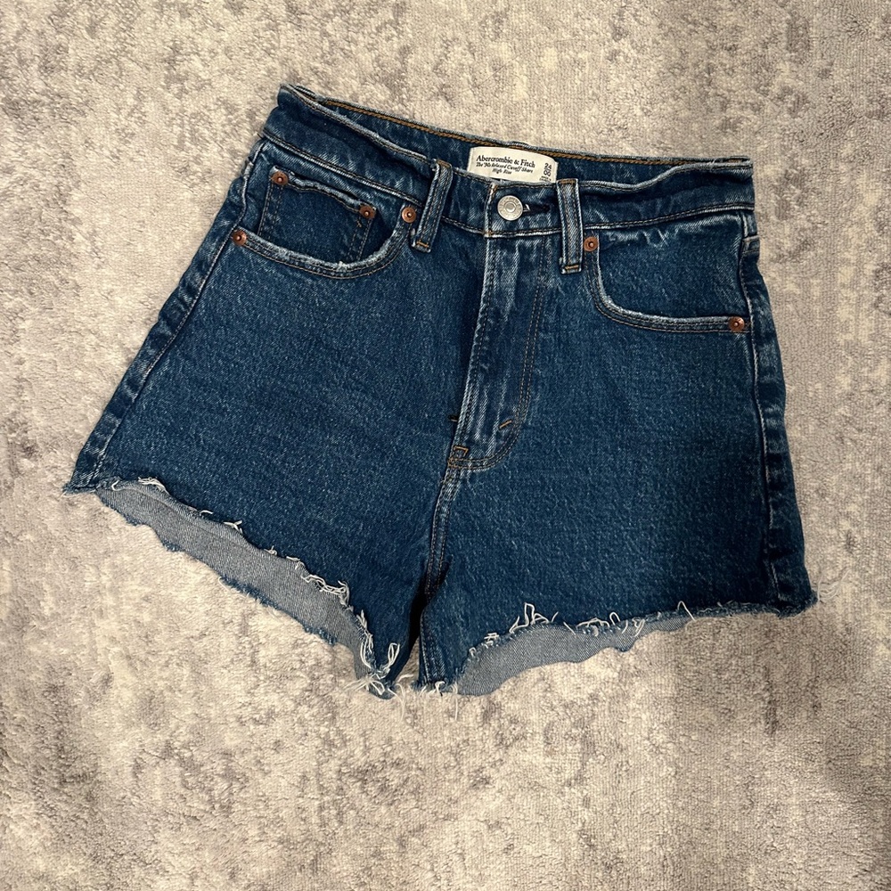 Abercrombie and Fitch jeans high rise 90’s relaxed cutoff shorts
